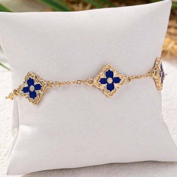 SALE 18k Stamped Gold Filled Vintage Navy Blue Celtic Clover Bracelet - Picture 3 of 7